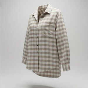 Patagonia Women’s Organic Cotton & Hemp Gingham Button -Down Shirt
